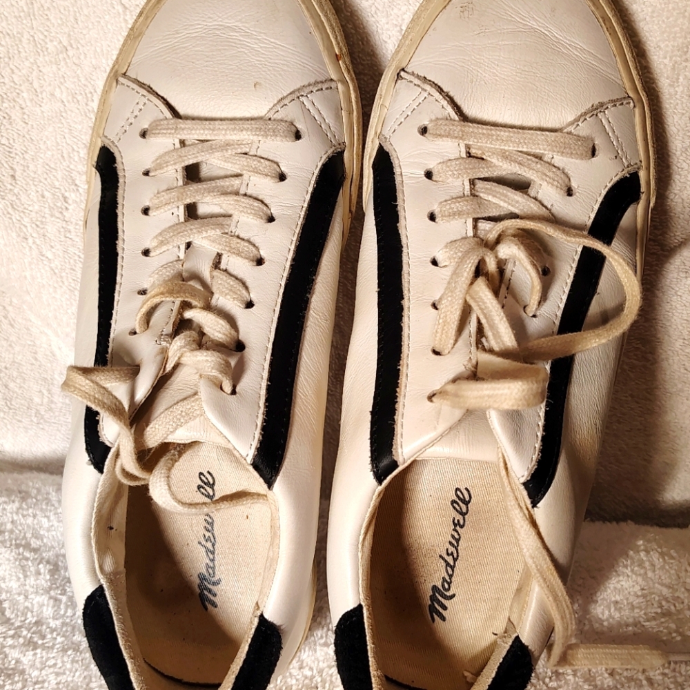 Madewell Cream and Black Leather Sneakers